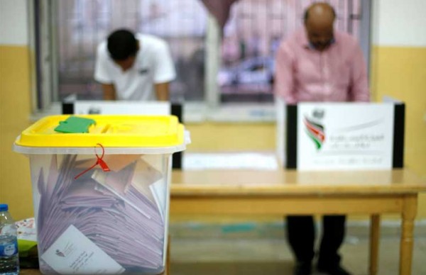 4 ملايين أردني يصوتون اليوم الثلاثاء في انتخابات البلديات