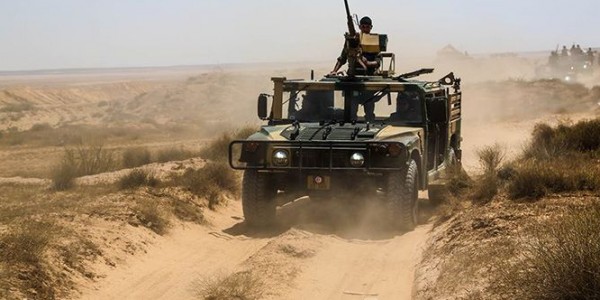 مسلح بحزام ناسف يقتل سبعة جنود عراقيين