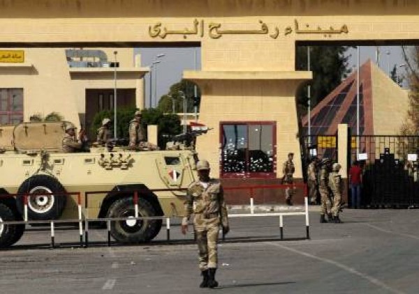 السلطات المصرية تغلق معبر رفح بعد فتحه 4 أيام استثنائياً
