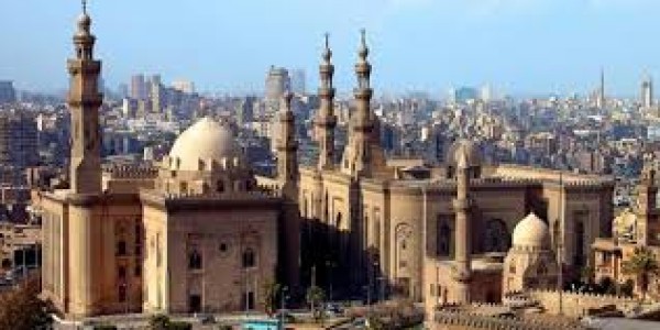 بالفيديو.. داعية: منحرفون يحاولون لى ذراع الأزهر لتغيير شرع الله