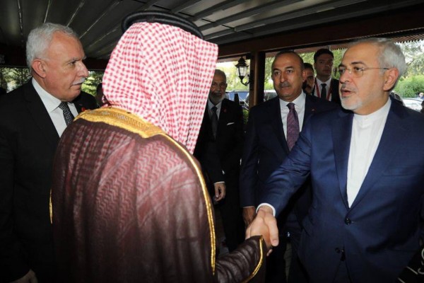 إيران: مستعدون للحوار مع السعودية