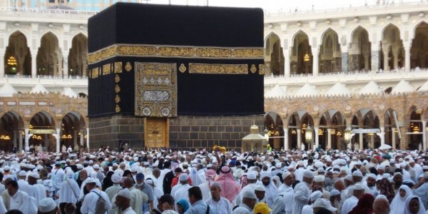 وصول 900 حاج قطري إلى السعودية لأداء مناسك الحج