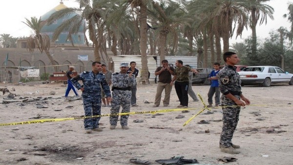 قتلى بانفجار سيارتين مفخختين جنوبي بغداد