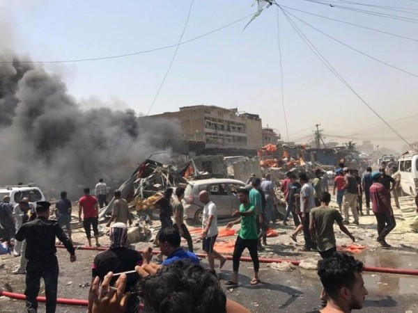 قتلى وجرحى بتفجير سيارة مفخخة بسوق شرقي بغداد