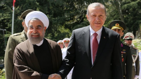 أردوغان وروحاني يبحثان "إحلال السلام" في سوريا والتعاون العسكري