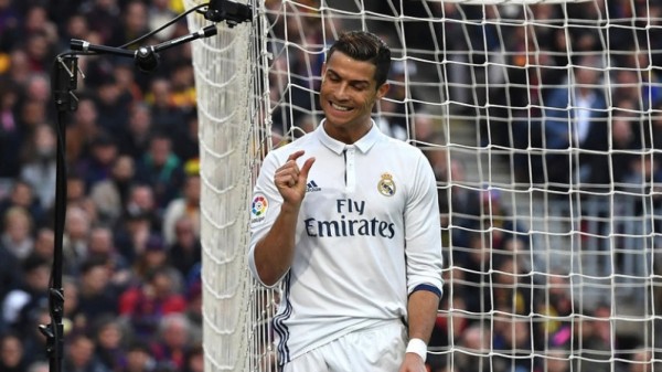أهداف مباراة ريال مدريد وابويل 3-0