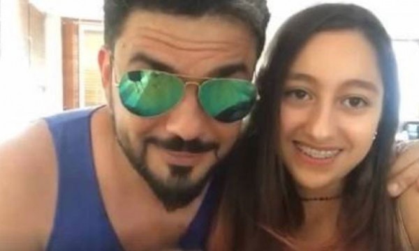 والد حلا الترك يستبدلها بطفلة أخرى