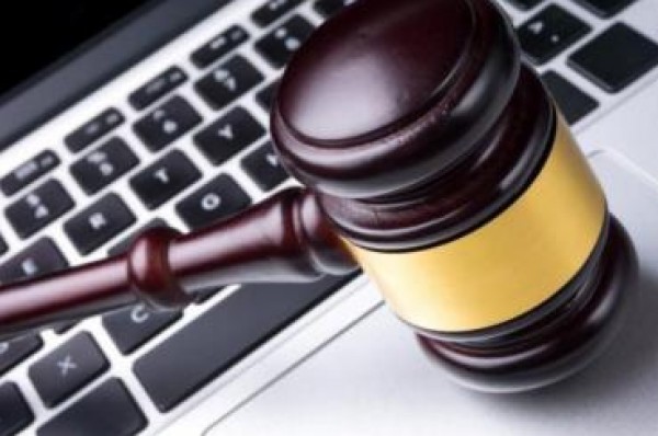 انهاء عمل لجنة تعديل قرار بقانون الجرائم الالكترونية