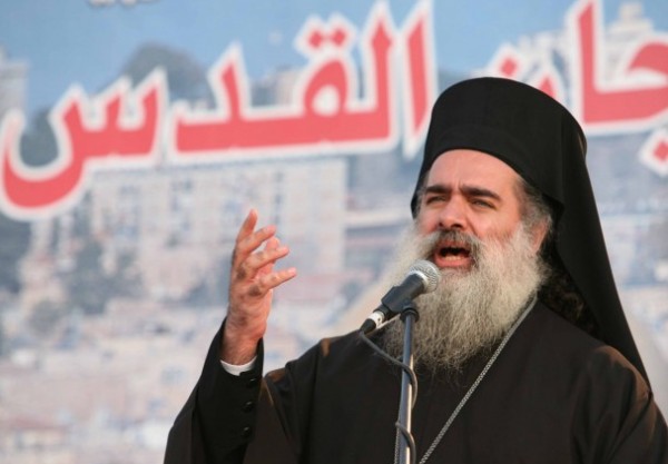 فلسطينيو ألمانيا يعلنون تضامنهم مع المطران عطا الله حنا