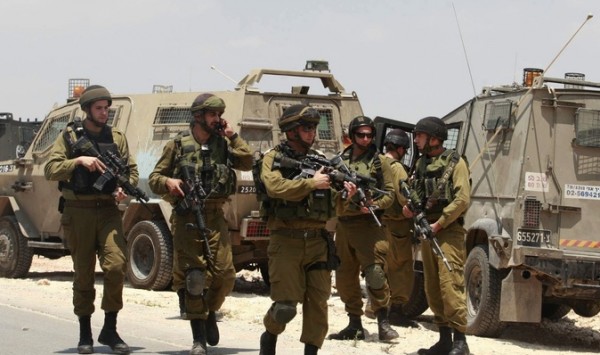 ماحش تتهم ضابط مخابرات إسرائيلي بالتنكيل بشاب فلسطيني