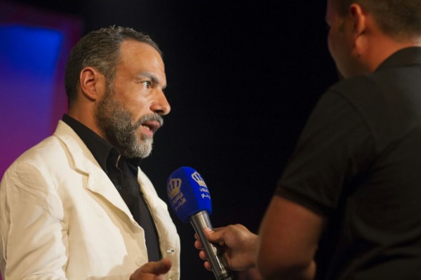 محمد خميس يتألق في مهرجان عشيات طقوس المسرحية بالأردن