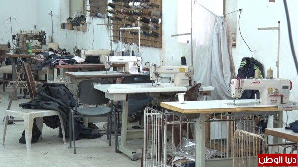 فيديو: أسباب توقف معامل الخياطة عن العمل بغزة