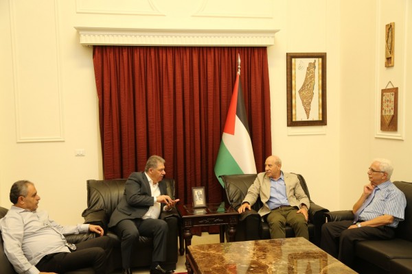 السفير دبور يلتقي قيادة الجبهة الديمقراطية في لبنان