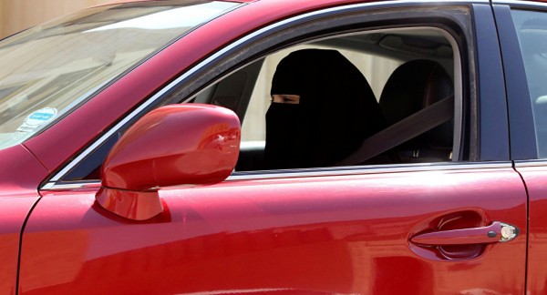 أول حالة وفاة لسيدة سعودية أثناء قيادة السيارة