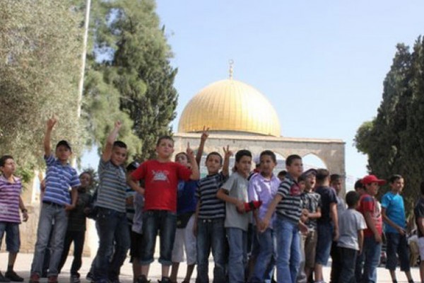 أوقاف القدس تدين قرار الاحتلال بمنع الأطفال الفلسطينيين من اللعب بباحات الأقصى