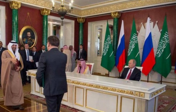 السعودية وروسيا تبرمان صفقات استثمارية بملياري دولار