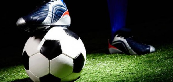 الإفتاء المصرية تحذر من فعل يرتكبه الشباب عند لعب كرة القدم
