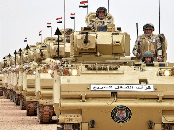 القوات المصرية تنفذ عملية عسكرية وتقضي على بؤرة لعناصر مسلحة بسيناء