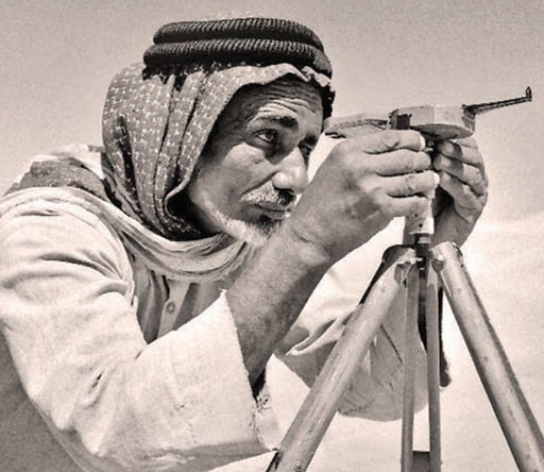 "خميس ابن رمثان".. البدوي المُعجزة الذي اكتشف أول بئر بترول في السعودية