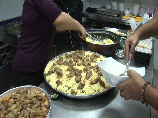 فتة الباذنجان التلحمية أكلة فلسطينية شعبية يعمل متحف بيت لحم على إحيائها