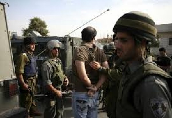 الاحتلال يشن حملة اعتقالات ومواجهات في مناطق متفرقة من الضفة