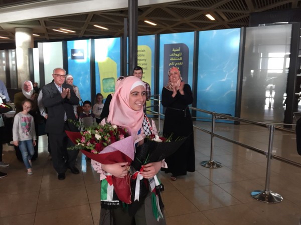 استقبال حافل للوفد الفلسطيني المشارك في مسابقة تحدي القراءة العربي في عمان