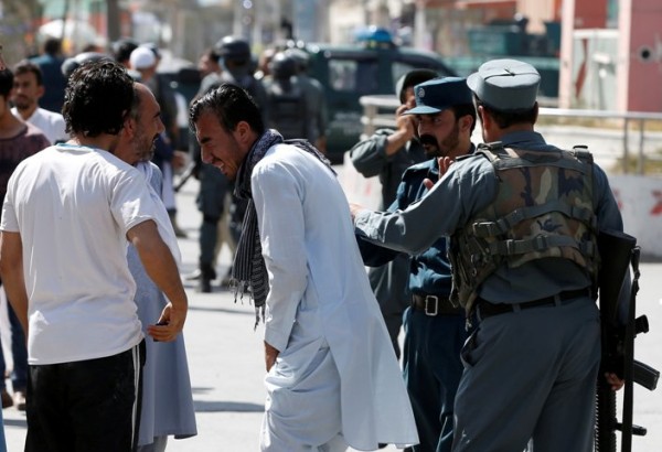عشرات القتلى والجرحى بتفجير مسجد للشيعة في كابول