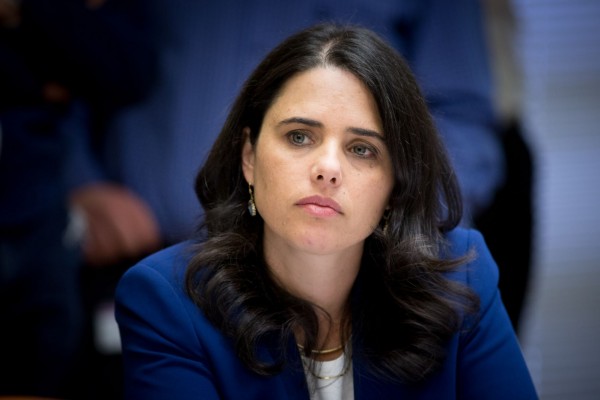 جدل في إسرائيل بشأن مشروع قانون يمنع التحقيق مع رئيس الوزراء