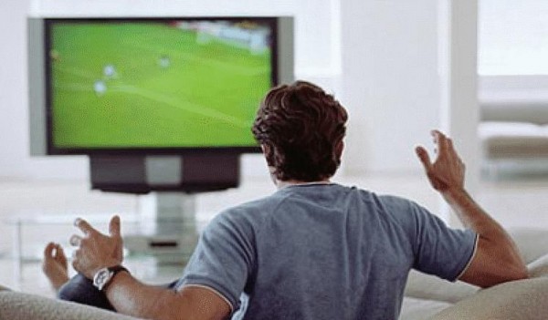 كيف تحول وقت مشاهدة مبارة كرة القدم لعبادة؟