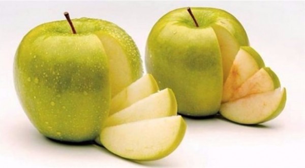 أول تفاح لا يتحول لونه إلى البني 9998856318