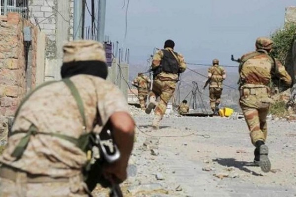 ستة قتلى وجرحى في صفوف الحوثيين في تعز