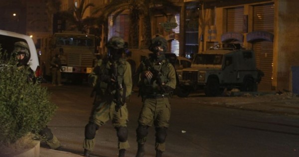 الاحتلال يعتقل ستة مواطنين في مناطق مختلفة بالضفة