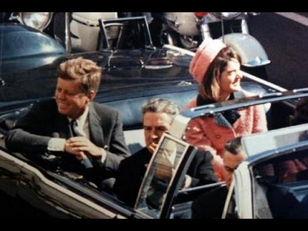 قبل 54 عاماً .. اغتيال الرئيس الأمريكي جون كينيدي