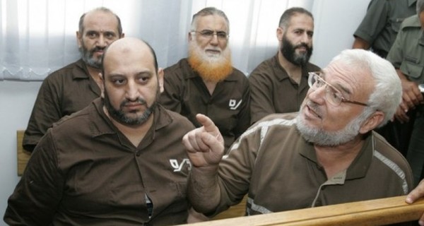 سبعة من نواب حماس لا يزالون في سجون الاحتلال