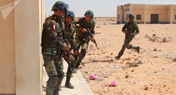 الجيش المصري يرد على هجوم مسجد الروضة بسيناء