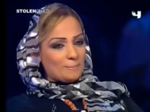 شاهد: مصري جريء يصدم زوجته بأجوبته المدمرة فوق كرسي كشف الكذب