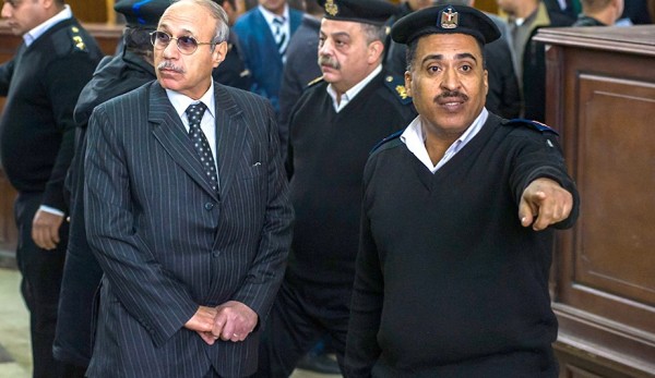 الشرطة المصرية تلقي القبض على وزير الداخلية الأسبق "حبيب العادلي"