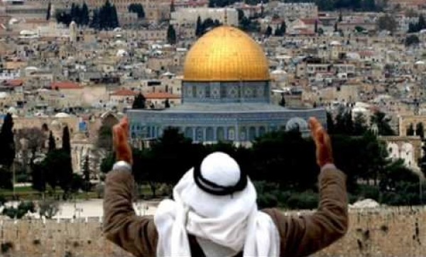 "الإعلام": القدس بحاجة لكل جهد إعلامي والتراشق الإعلامي مرفوض