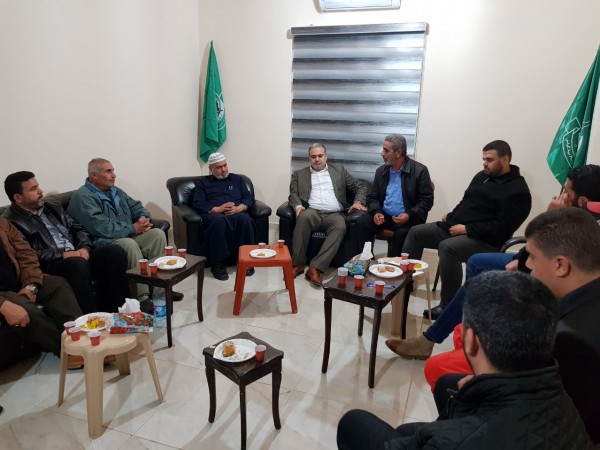 حركة حماس وآل ناصر يقيمون حفل تأبين للفقيد ناصر