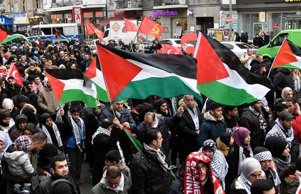 المدن الالمانية تشهد مزيدا من الفعاليات بعد اعلان ترامب