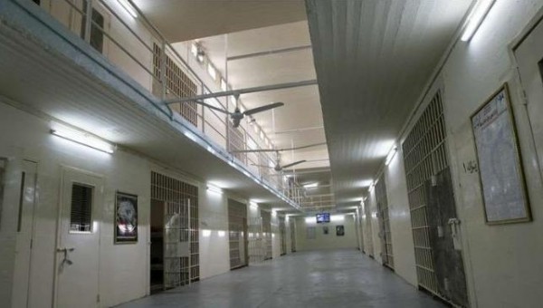العراق تحتجز أمريكياً ينتمي لتنظيم الدولة في سجن سري