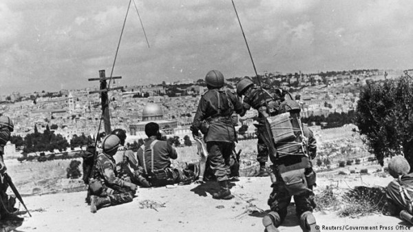 عام1947.. اندلاع المواجهات بين اليهود والعرب بالقدس عقب قرار التقسيم