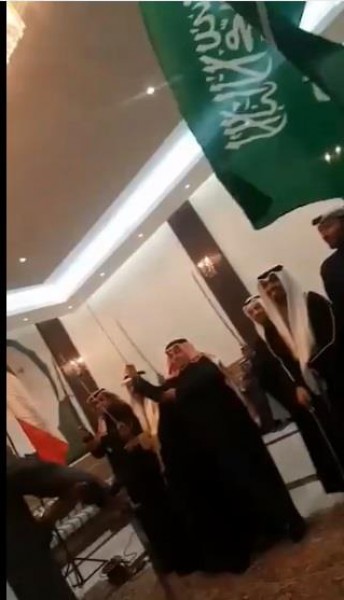 داوود الشريان يرقص في زفاف ابنته .. وجنسية العريس مُفاجئة