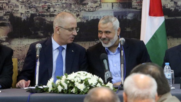 الحكومة: حماس لا تزال تسرق أموال الشعب الفلسطيني بغزة