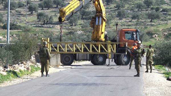 جيش الاحتلال يغلق مدخلي بلدة سنجل