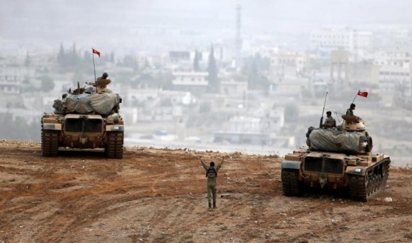 وزير الدفاع التركي: سننفذ عملية في سوريا