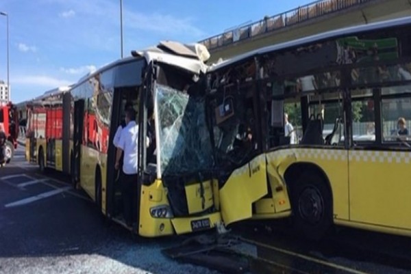 مصرع 11 شخصاً وإصابة 46 في حادث تصادم حافلة مدرسية بتركيا
