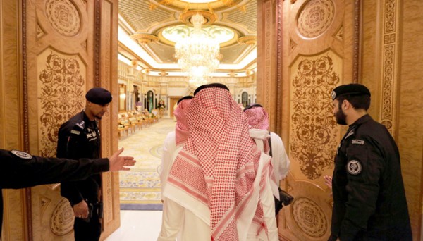 لأول مرة.. النائب العام السعودي يكشف تفاصيل عن محتجزي (الريتز)