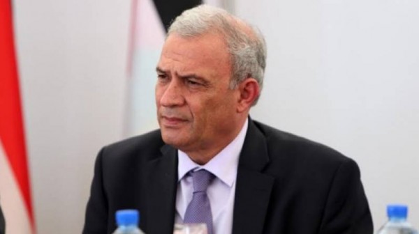 أبو عمرو: اللجنة الإدارية القانونية أوصت باستيعاب موظفي غزة