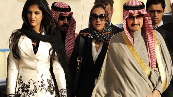 إطلاق سراح "الوليد بن طلال" يضيف لثروته مليار دولار